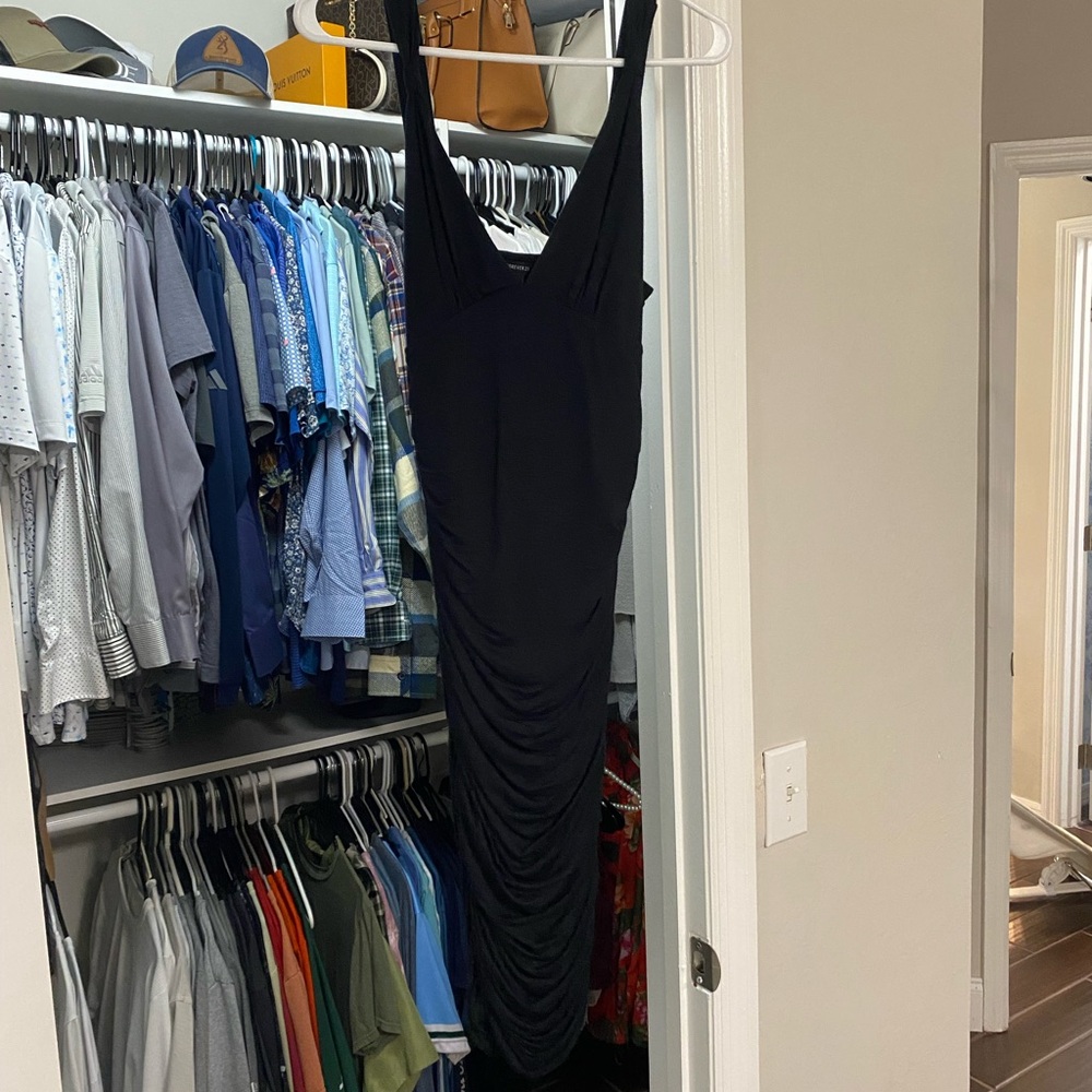 Elegant Black Ruched Dress